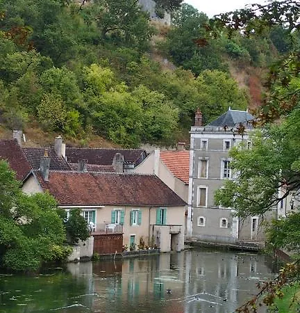 Gite En Forterre Druyes-les-Belles-Fontaines Exterior photo